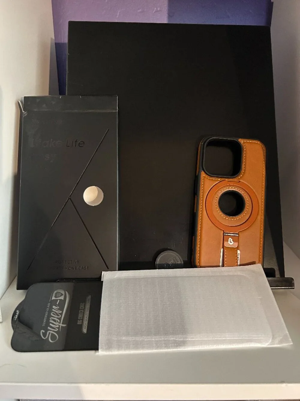 iPhone 16 Pro Leather Case